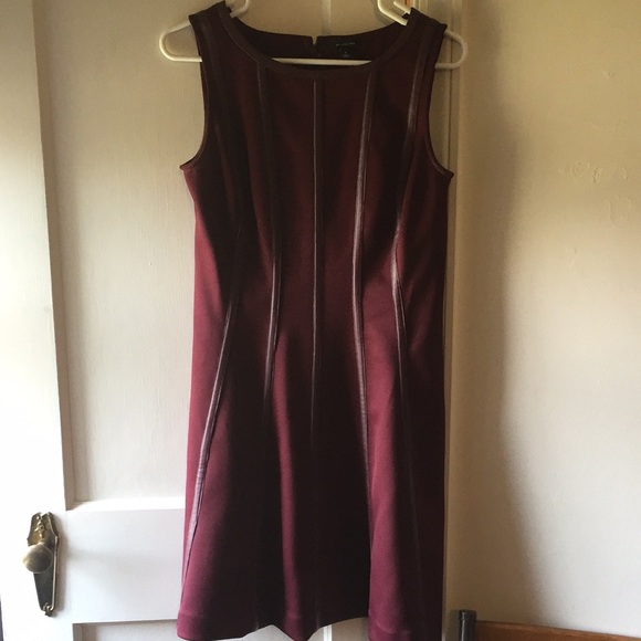 Ann Taylor Dresses & Skirts - Ann Taylor dress